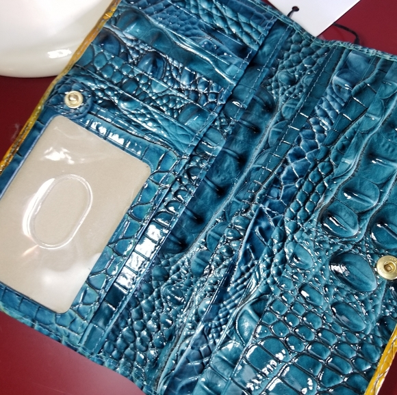 Brahmin Bermuda Ombre Melbourne Adi Wallet - Picture 6 of 12